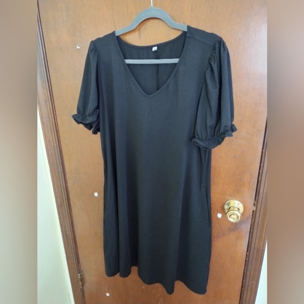 Short black dress